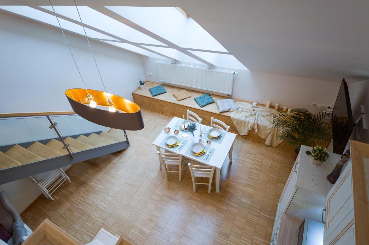 Modern Apartment Charvatova Prague Luaran gambar
