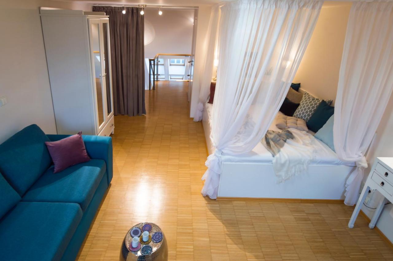 Modern Apartment Charvatova Prague Luaran gambar