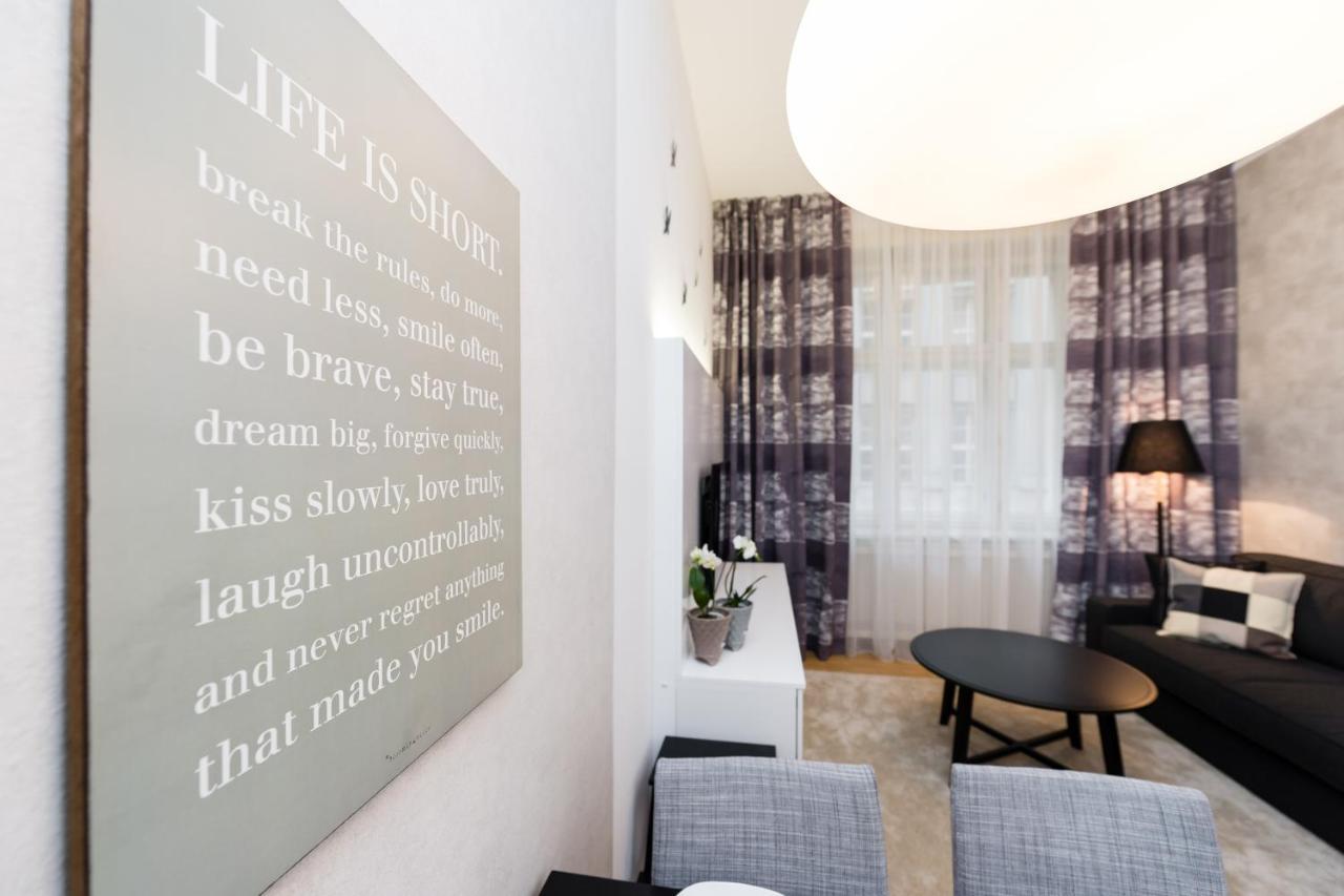 Modern Apartment Charvatova Prague Luaran gambar