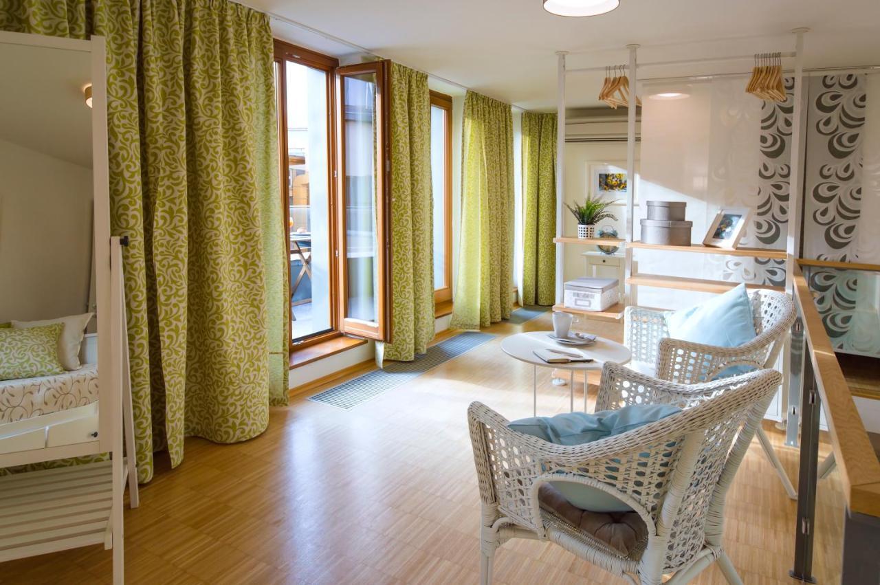 Modern Apartment Charvatova Prague Luaran gambar